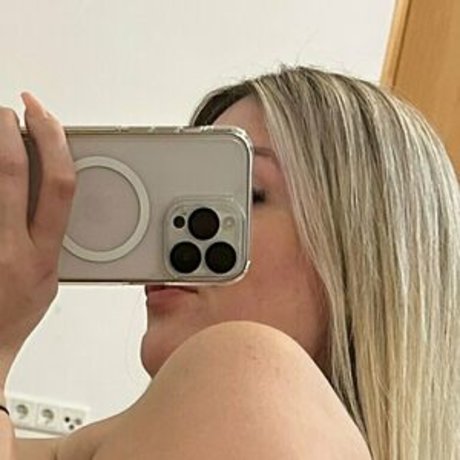 Amy Miller HDスター 画像