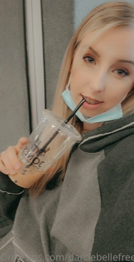 darciebellefree アートモデル 写真
