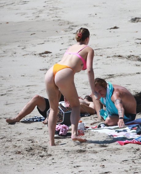Ireland Baldwin ポルノスター セクシー 画像