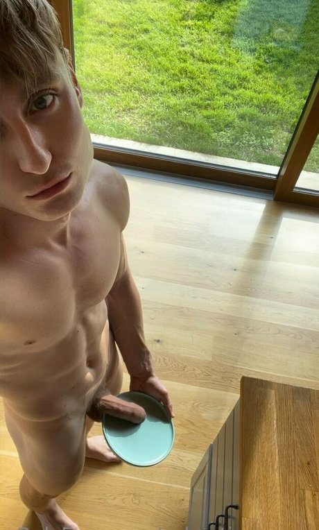 sebastiancoxxx ヌード女優 写真