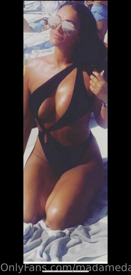 madamedakota 高品質スター 写真