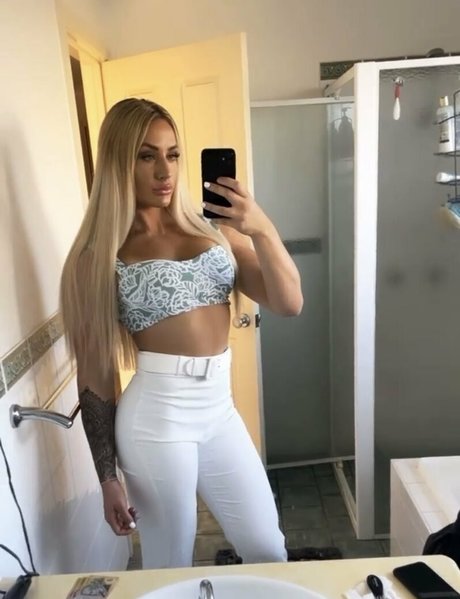 musclebarbie001 美しいモデル アーカイブ