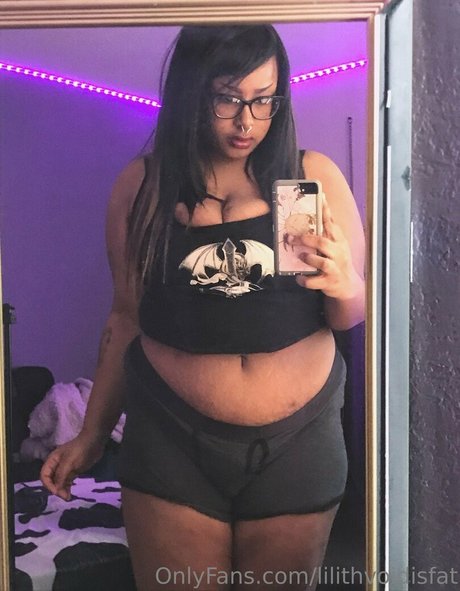 lilithvoidisfat 可愛い女優 写真