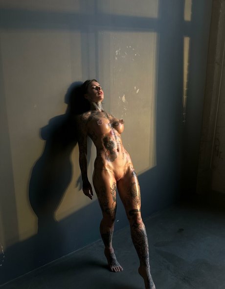 Stephanie Paul 素敵なスター 写真