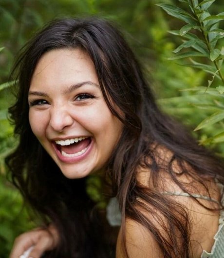 Cassady McClincy 可愛いモデル 画像
