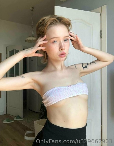 tiny tyan 裸の女優 写真