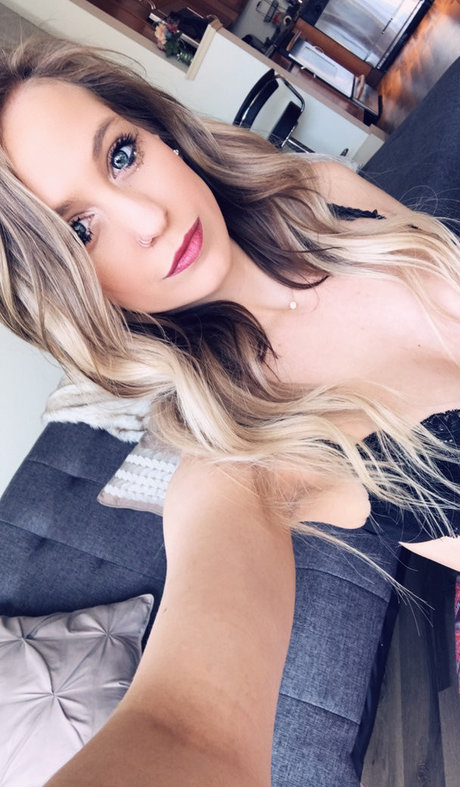 StefanieJoy セックスモデル 写真