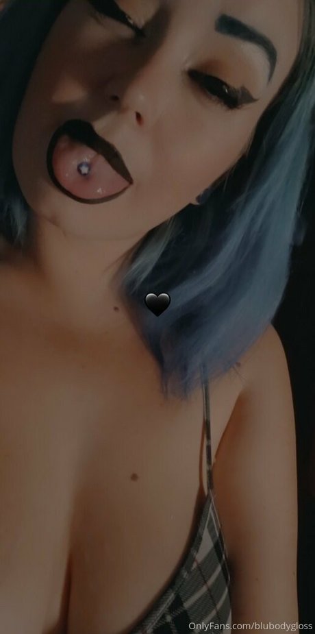 blubodygloss 裸のモデル 画像