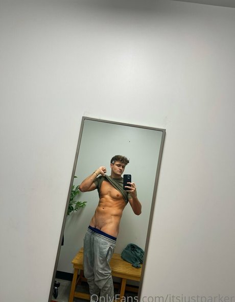 itsjustparker ポルノスター セックス 画像