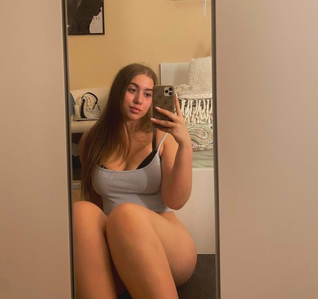 gabrielamorenoo 無料のスター 写真