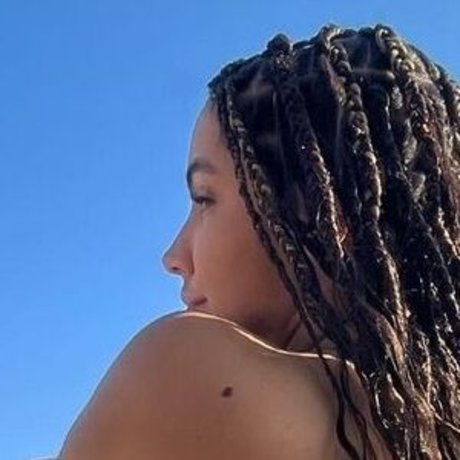Steff Lima エロティックモデル 画像