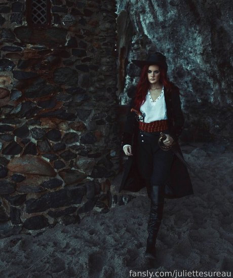 Juliettesureau アートスター 写真