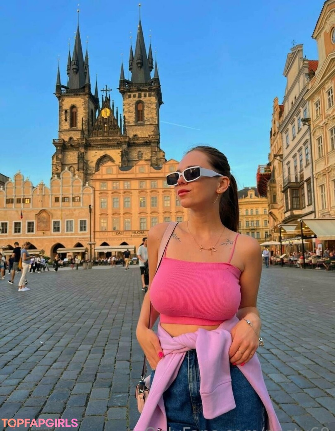 セクシーな足 オンリーファンズ ホットヌード 画像