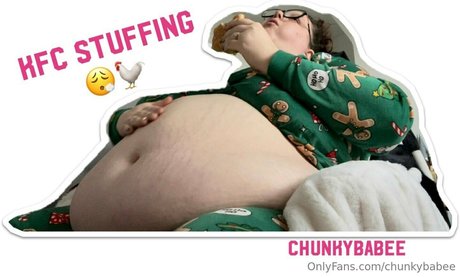 chunkybabee ヌードのポルノスター ギャラリー