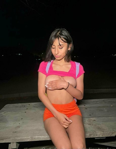 talia taylor トップモデル アーカイブ