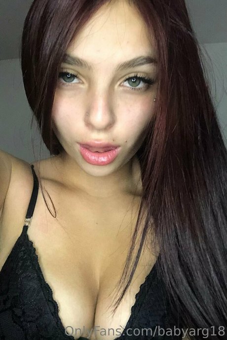 babyyluxury ポルノスター 高品質 画像