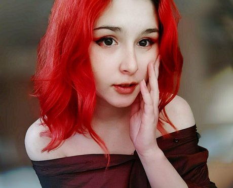 skarleeet 美しいポルノスター 写真