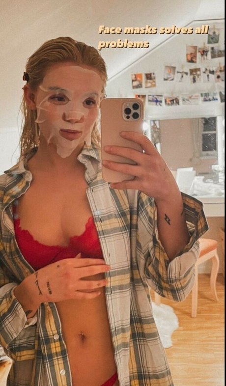 Erikalindgr3n 完璧なモデル 写真