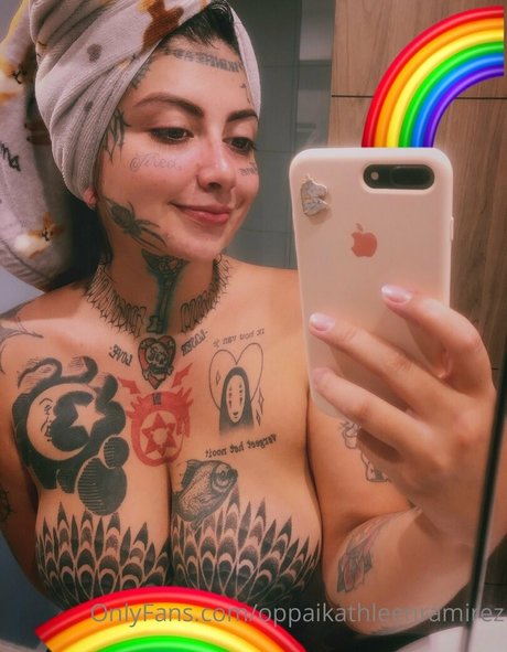 oppaikathleenramirez ポルノモデル 写真