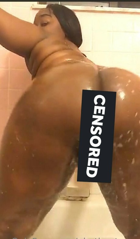 phatbootysos エロティックなスター 写真