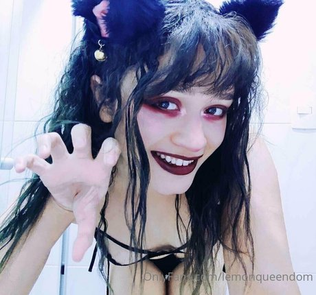 巨大なオンリーファンズ 裸 写真