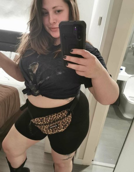 estella bathory セクシーモデル 写真