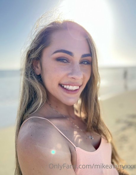 mikeaveryxxx アートポルノスター 写真