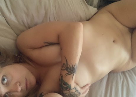 slutallergies セックスモデル 写真