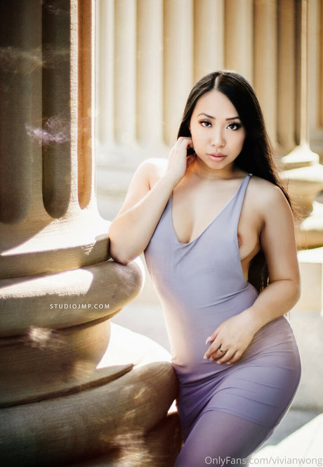 Vivian Wong 独占ポルノスター 写真