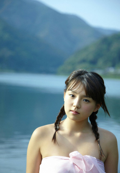 Ai Shinozaki エロティック女優 アーカイブ