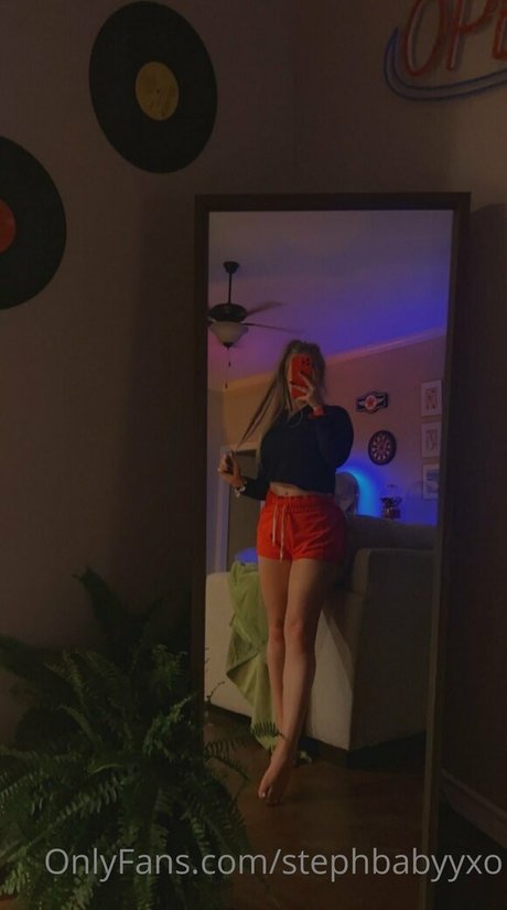 stephbabyyxo 無料モデル 写真