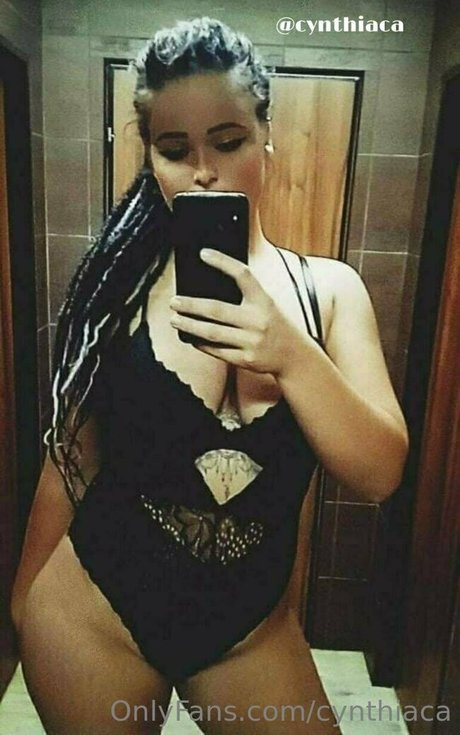 cynthiaca セクシーなスター 写真