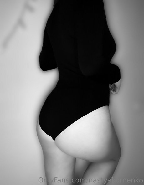 the cherry on the cake 美しいモデル 写真