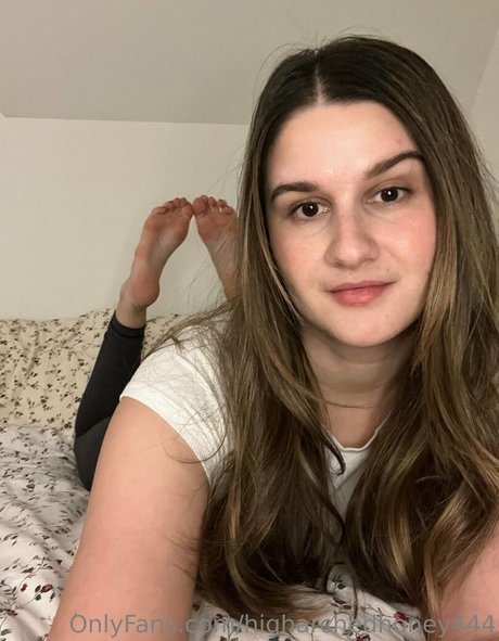 higharchedhoney444 セクシーモデル 写真