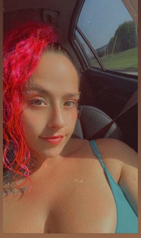 Harlee Queeni ヌード女優 写真