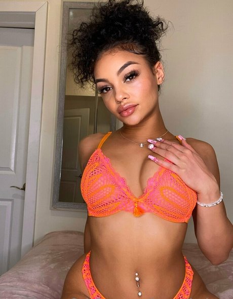 ImanniJackson 最高のモデル 写真