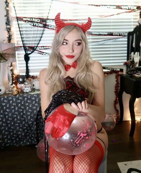 moonstreuxx エロティックなスター 写真