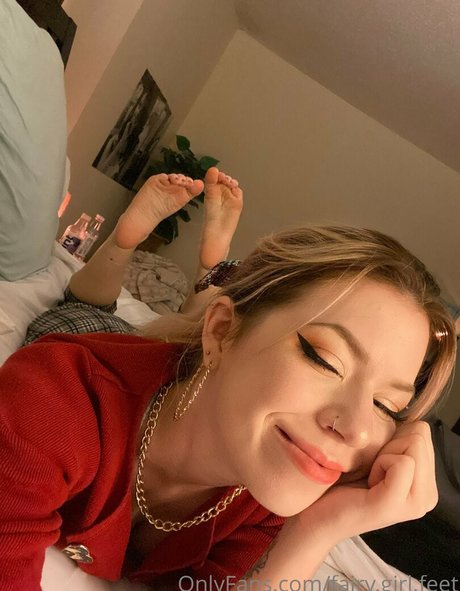 fairy girl feet 美しいスター 写真