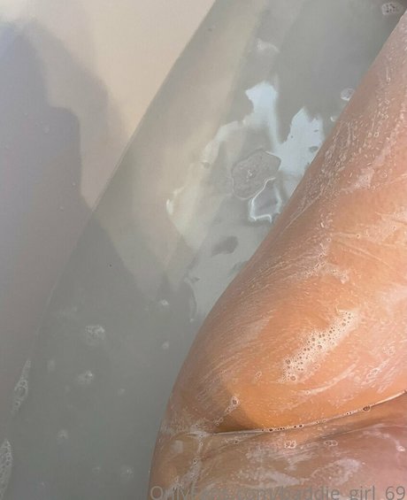 naughtybabygirl2 かわいいスター 写真