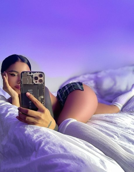 Gina Savage アダルト女優 画像