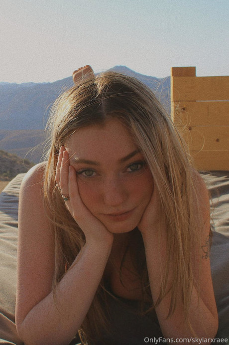 クーガー熟女オンリーファンズ ホットヌード 写真