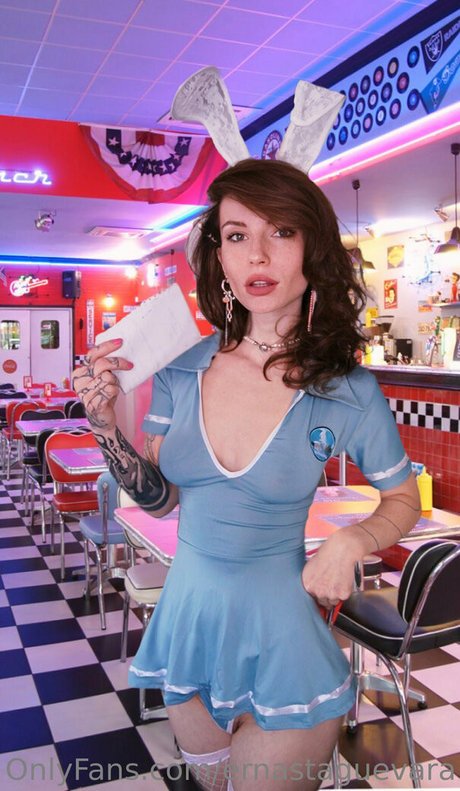 Ernesta Guevara ホット女優 写真