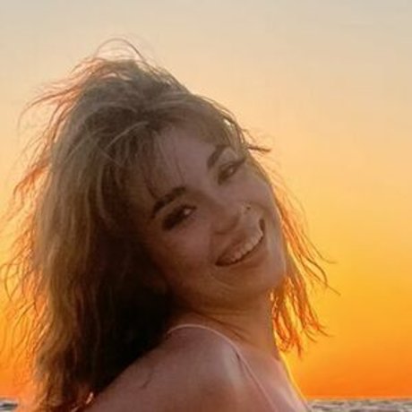 Serena Sky 美しいポルノスター 写真