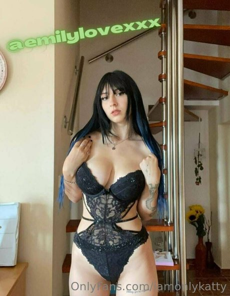 iamonlykatty ポルノスター 裸 画像