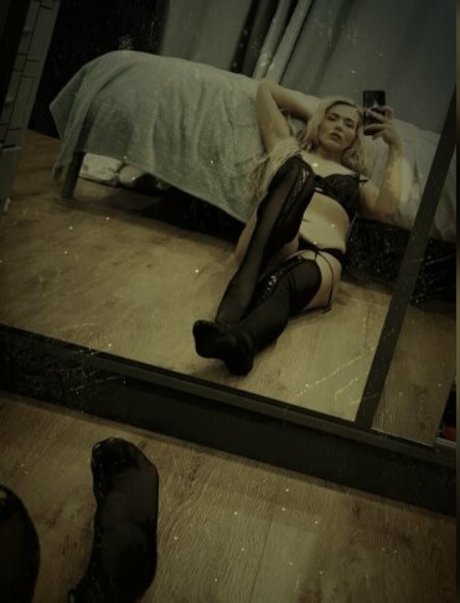Session Moth Martina 最高のスター 写真