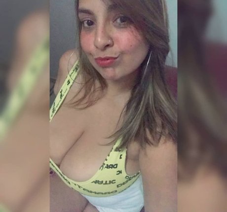 レズビアンファックOnlyFans 無料セクシー 写真