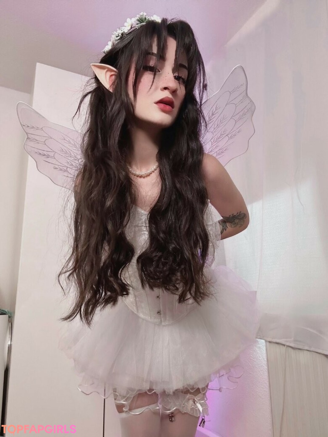 Salinono ポルノ女優 画像