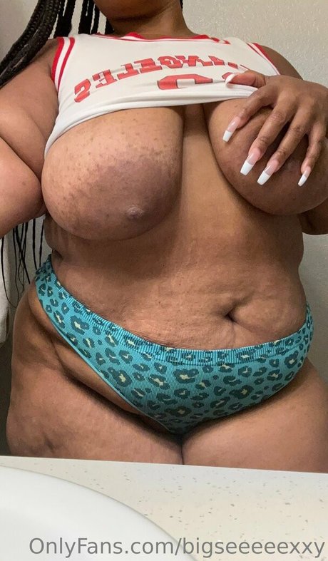bigseeeeexxy セクシーなスター 写真