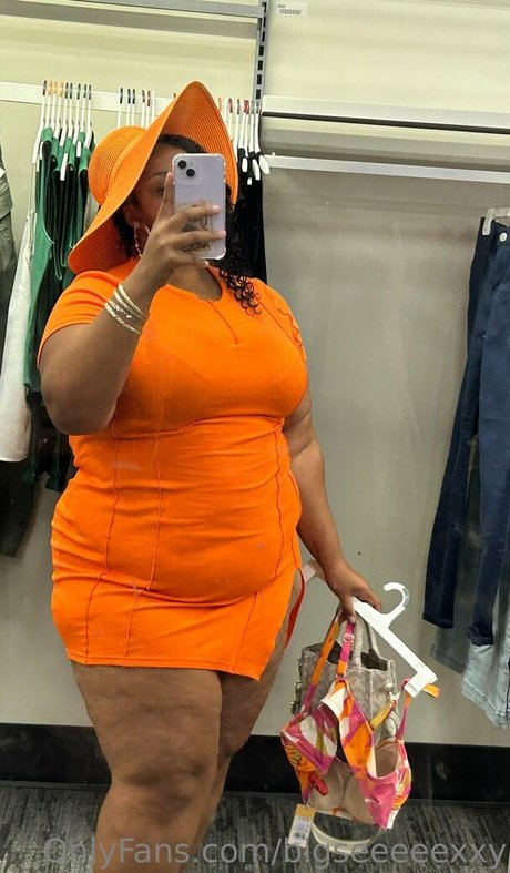 bigseeeeexxy ホットなモデル 写真