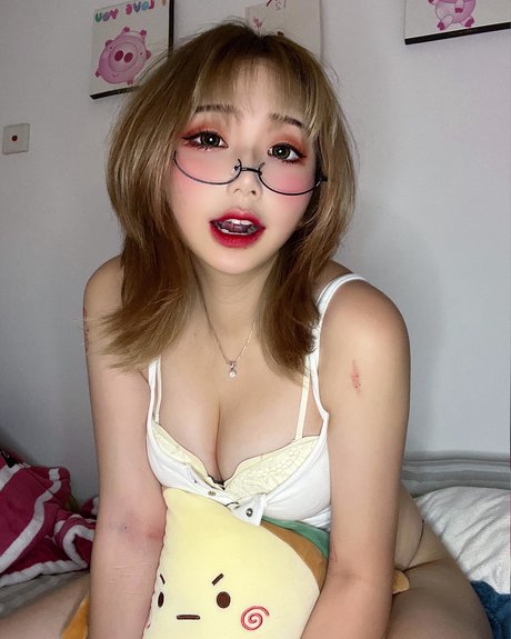 Akaei Ray トップ女優 写真